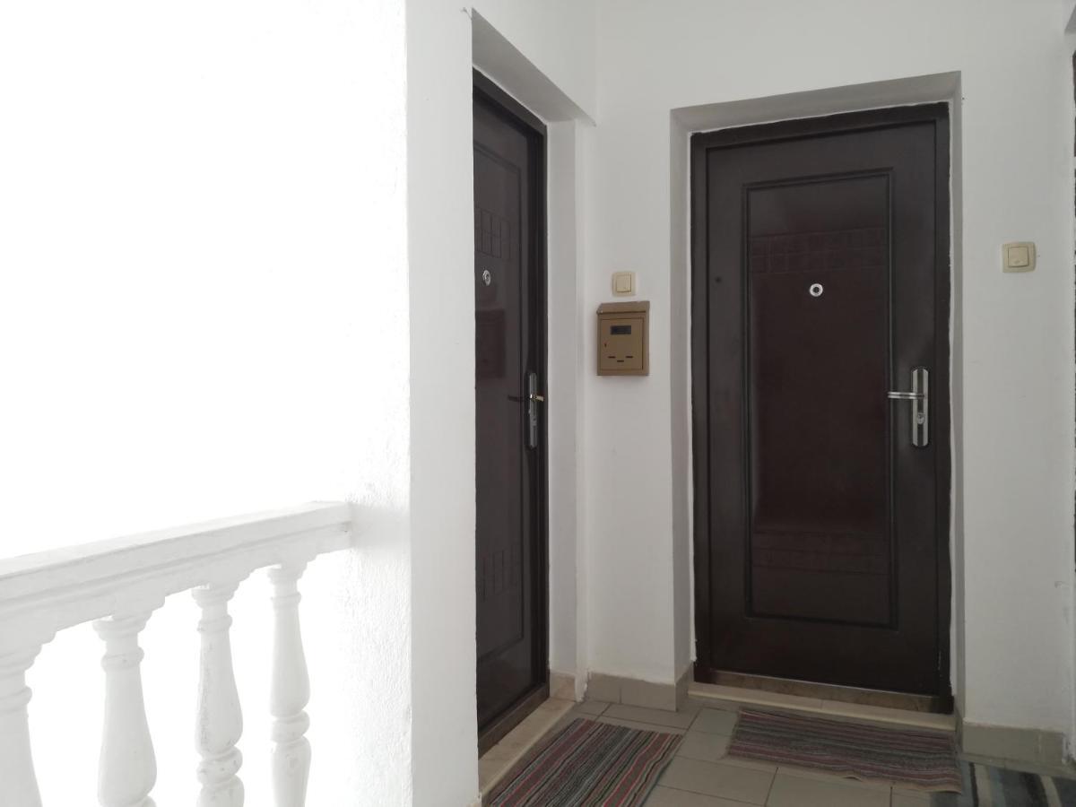 Apartment Azalea Of Будва Екстериор снимка